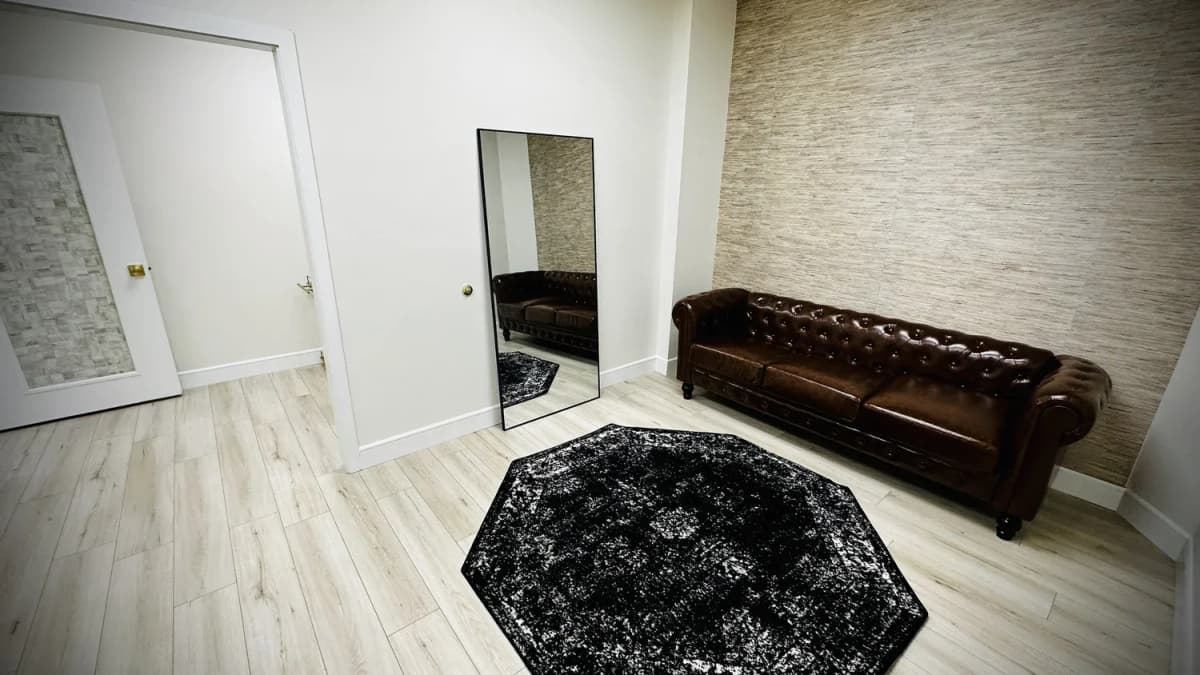 Eden Events bridal suite photo 8